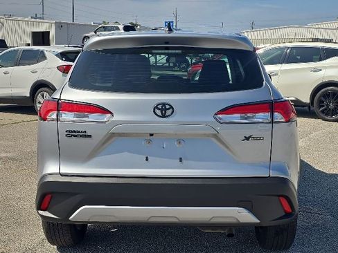 Used 2025 Toyota Corolla Cross L FWD image 4