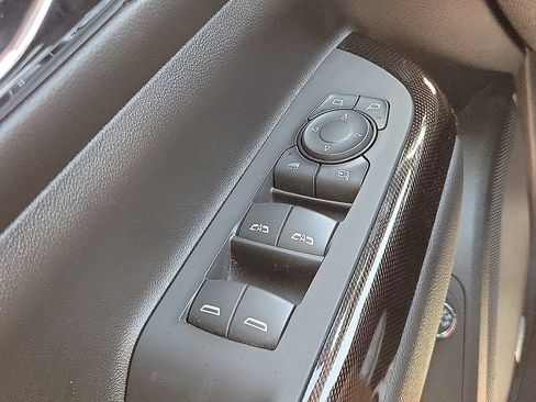 Used 2023 GMC Acadia AT4 w/ Technology Package AWD/4WD image 13