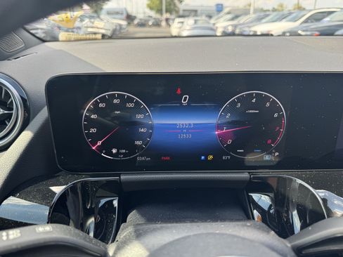 Used 2026 Mercedes-Benz GLA 250 4MATIC image 21