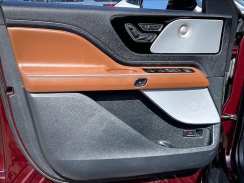 Used 2020 Lincoln Aviator Grand Touring w/ Equipment Group 301A image 23