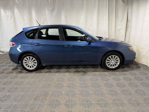 Used 2011 Subaru Impreza 2.5i Premium w/ PWR Moonroof Value Pkg AWD/4WD image 9