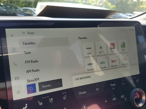 Used 2024 Lexus RX 500h F Sport w/ Cold Area Package image 27