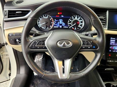 Used 2022 INFINITI QX50 Luxe AWD/4WD image 14