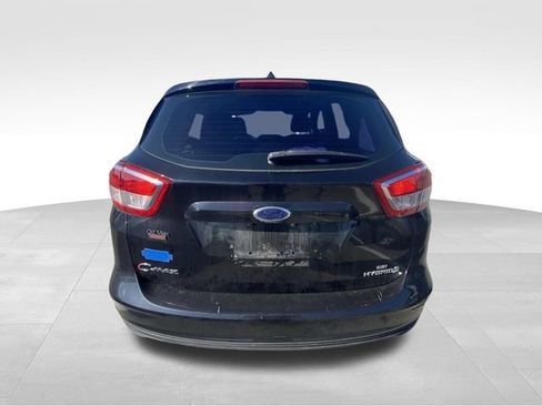 Used 2017 Ford C-MAX SE w/ Interior Protection Package FWD image 7