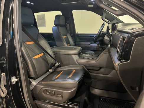 Used 2024 GMC Sierra 2500 AT4 w/ AT4 Premium Plus Package image 38