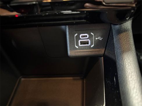 New 2026 Jeep Compass Limited image 15