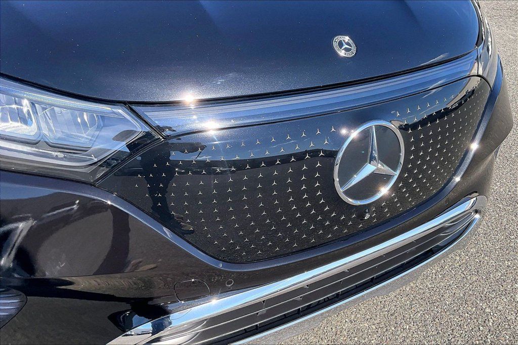 Certified 2023 Mercedes-Benz EQE 350+ 4MATIC SUV image 22