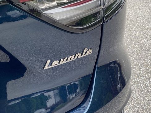 New 2024 Maserati Levante Trofeo image 15