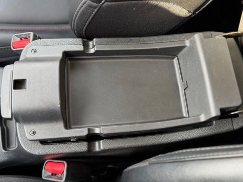 Used 2022 Jeep Cherokee Trailhawk w/ Premium Leather Package image 21