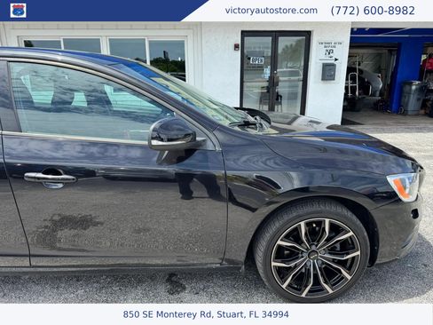 Used 2018 Volvo S60 T5 Dynamic w/ Vision Package FWD image 11