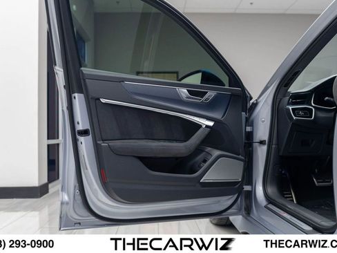 Used 2024 Audi RS 6 performance AWD/4WD image 33