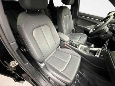 Used 2025 Audi Q3 2.0T Premium AWD/4WD image 16