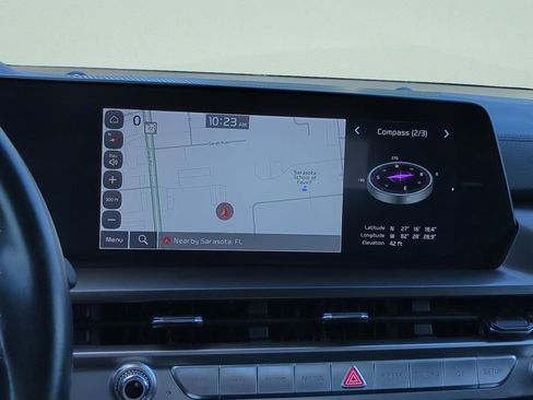 Used 2025 Kia Telluride S FWD image 19