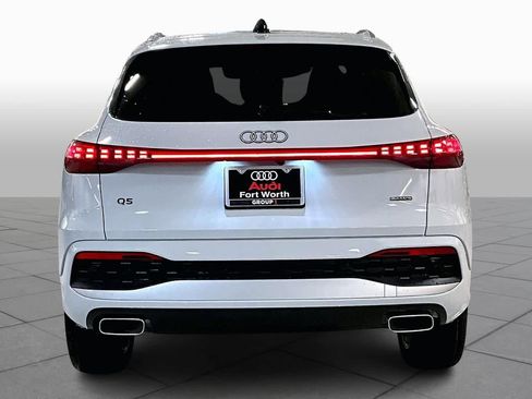 New 2025 Audi Q5 Premium Plus image 4