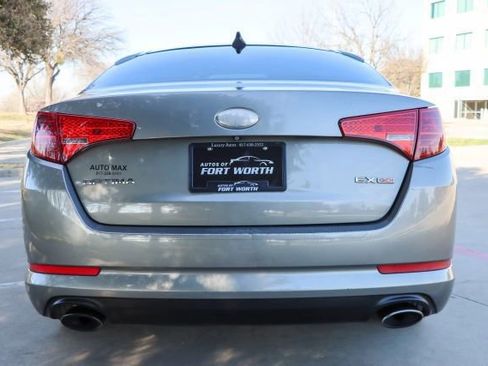 Used 2013 Kia Optima EX w/ Premium Pkg image 6