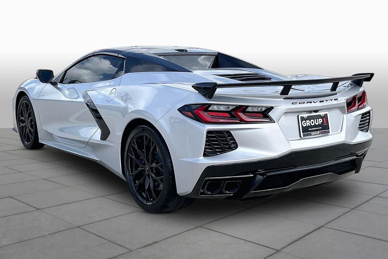 Used 2026 Chevrolet Corvette Stingray Preferred Conv w/ Z51 Performance Package RWD image 11