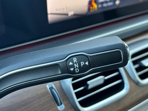 New 2026 Mercedes-Benz GLE 350 4MATIC image 23