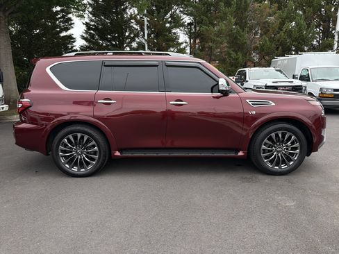 Used 2021 Nissan Armada Platinum w/ Captain's Chairs Package AWD/4WD image 11