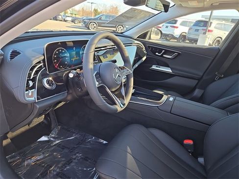 New 2026 Mercedes-Benz E 350 4MATIC Sedan image 22