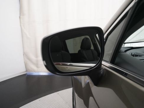 Certified 2024 Subaru Ascent Limited w/ Technology Package image 25