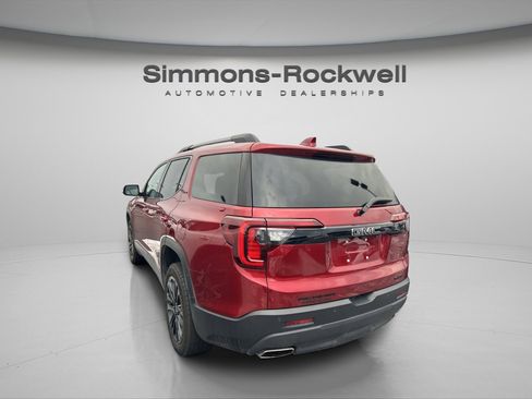 Used 2023 GMC Acadia SLE w/ Driver Convenience Package image 6