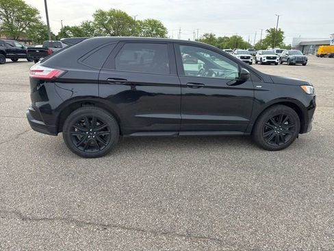 Used 2024 Ford Edge ST-Line AWD/4WD image 6