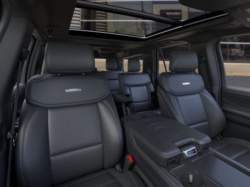 New 2025 Ford Expedition Max Platinum w/ Stealth Performance Package image 10
