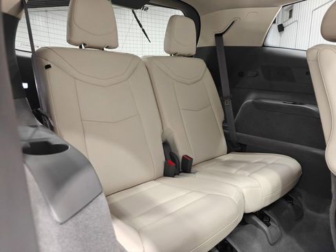 Used 2021 Cadillac XT6 Premium Luxury AWD/4WD image 22