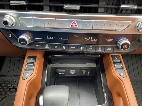 Used 2024 Kia Telluride EX X-Line AWD/4WD image 24