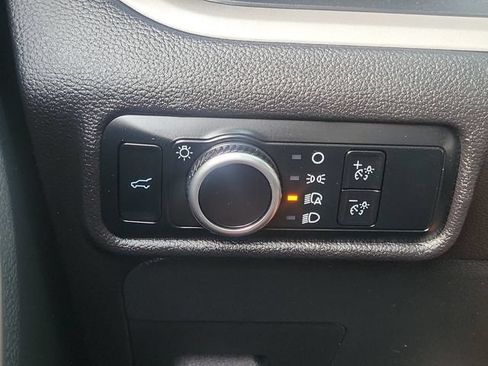 Used 2023 Ford Explorer XLT RWD image 20