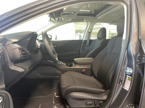 Used 2025 Subaru Legacy Premium AWD/4WD image 6