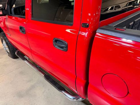 Used 2006 Chevrolet Silverado 3500 LT w/ Heavy-Duty Power Package image 41