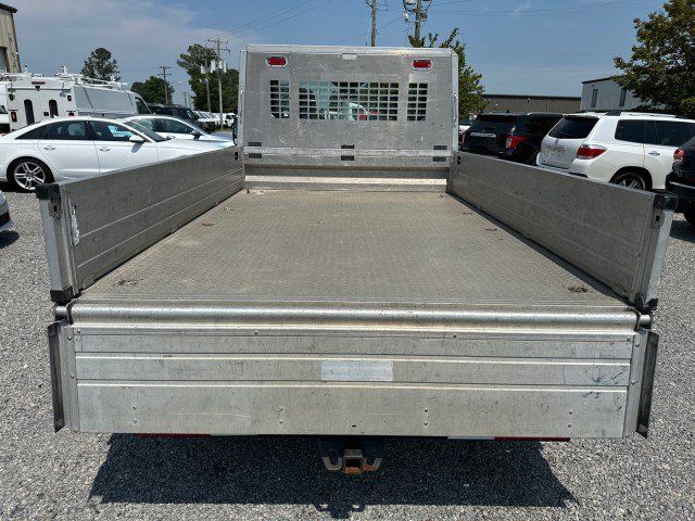 Used 2018 Ford Transit 250 138 RWD image 17