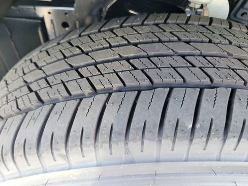 New 2026 Nissan Armada SV image 12