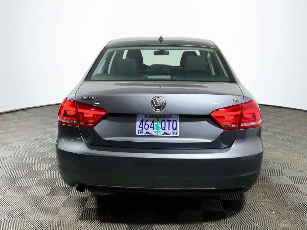 Used 2014 Volkswagen Passat 1.8T S FWD image 6