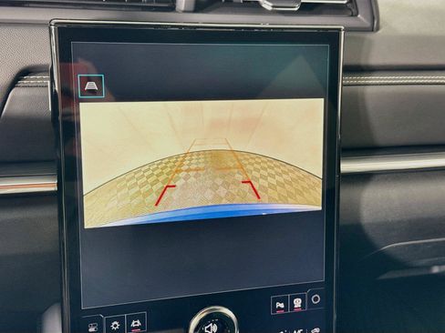 New 2027 GMC Terrain Elevation w/ Elevation Premium Package AWD/4WD image 8