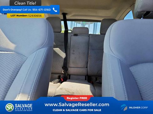 Used 2015 Subaru Forester 2.5i Premium w/ All-Weather Package AWD/4WD image 13