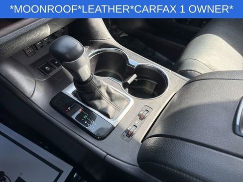 Used 2019 Toyota Highlander Limited Platinum AWD/4WD image 28