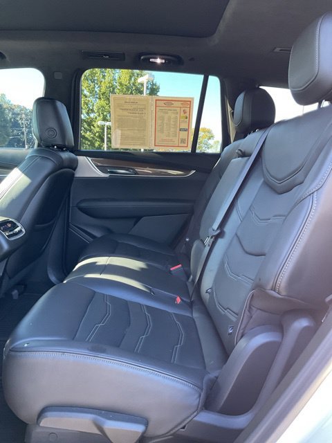 Used 2024 Cadillac XT6 Sport w/ Platinum Package AWD/4WD image 19