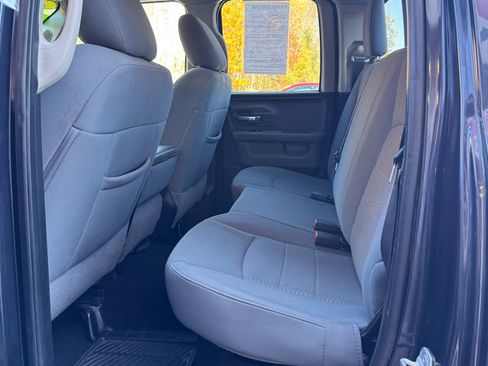 Used 2013 RAM 1500 Classic SLT w/ Remote Start & Security Group image 15