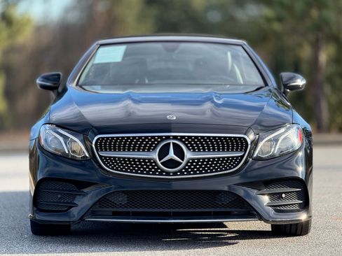 Used 2019 Mercedes-Benz E 450 Cabriolet image 2