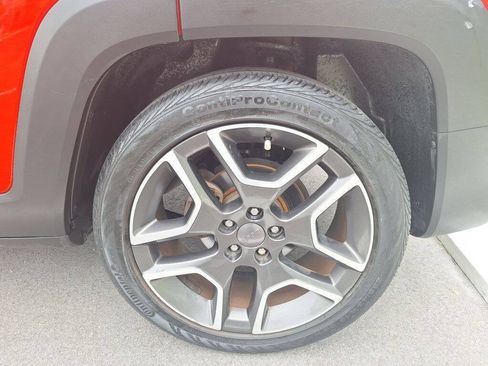 Used 2021 Jeep Renegade Sport FWD image 14