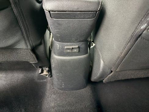 Used 2019 Nissan Kicks S w/ Interior Electronics Package image 32