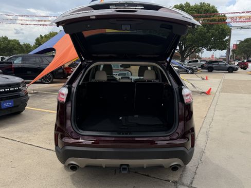 Used 2021 Ford Edge Titanium w/ Class II Trailer Tow Package AWD/4WD image 7
