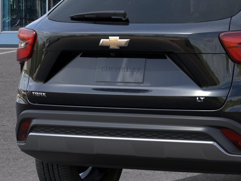 New 2026 Chevrolet Trax LT FWD image 14