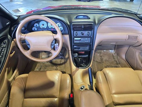 Used 1994 Ford Mustang GT RWD image 6