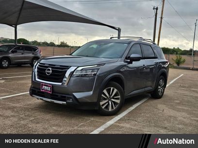 Used 2022 Nissan Pathfinder SL