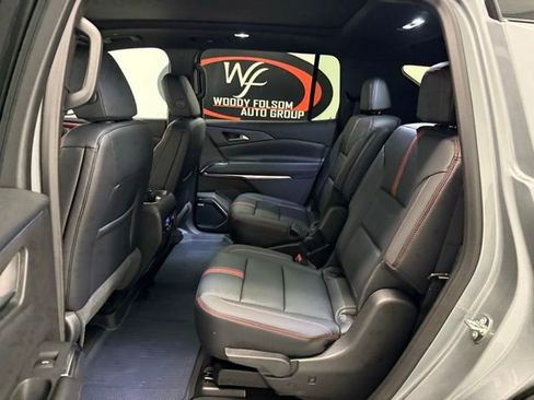 New 2026 Chevrolet Traverse RS w/ LPO, Floor Liner Package image 17