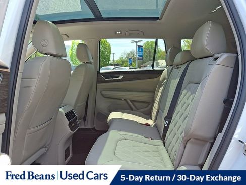 Certified 2025 Volkswagen Atlas SEL Premium R-Line AWD/4WD image 11