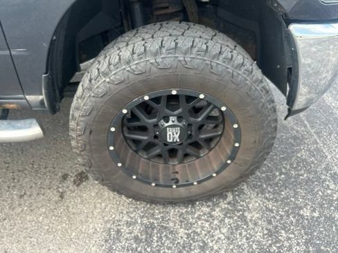 Used 2017 RAM 2500 SLT AWD/4WD image 38